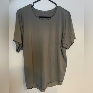 Lululemon Dry fit t-shirt
